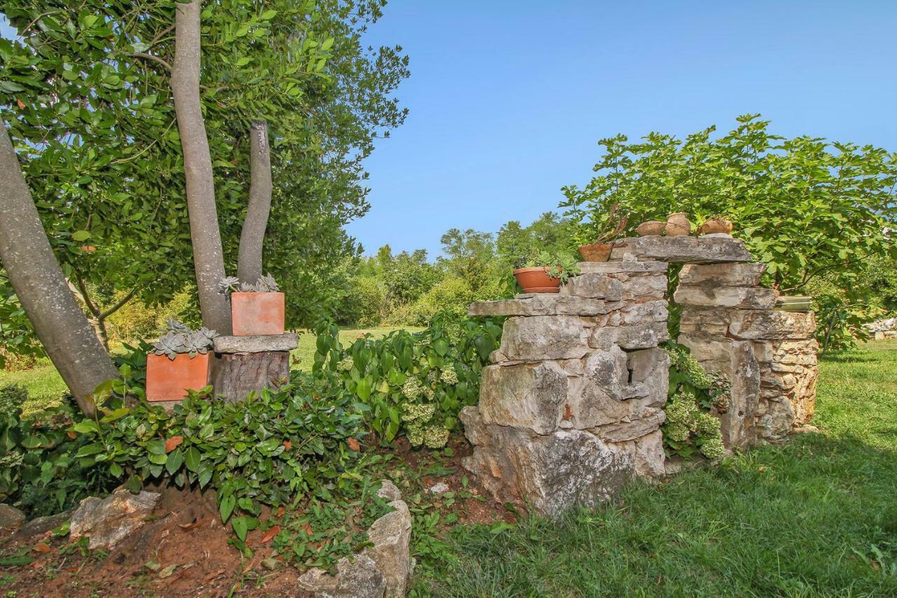 Jakov In Zupanici Labin  Exterior photo
